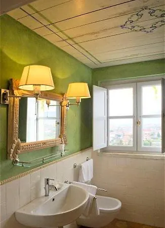 Apartment Sleeps 2 Pool Air Con Castelnuovo Magra